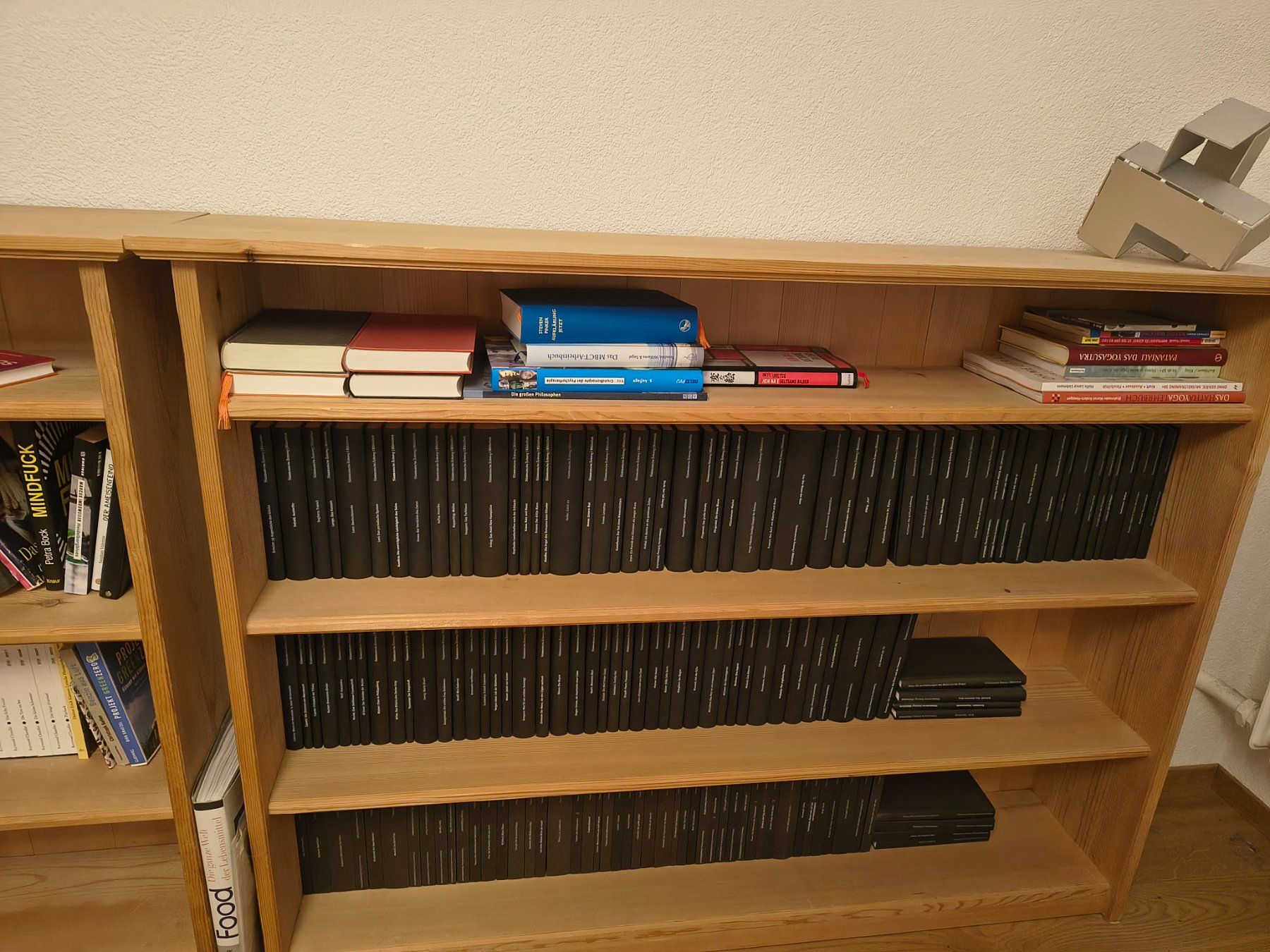 Regale: Bücherregale 2 Stück – Gebraucht aus Burgdorf von smilingfish2013 1