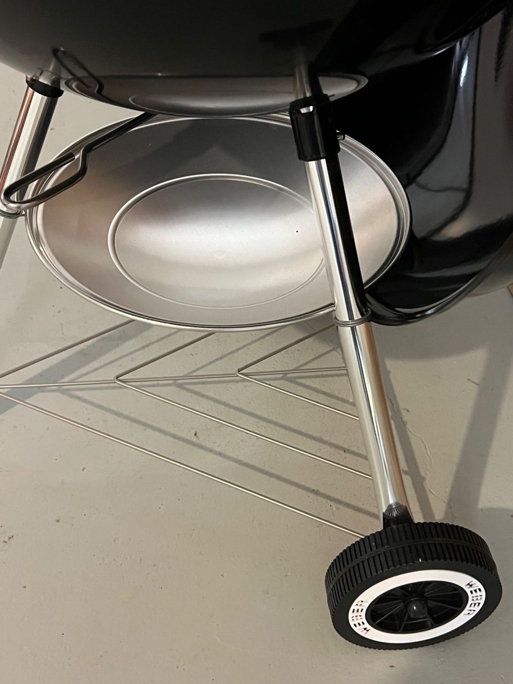 Weber Griglie: Weber Grill 57 cm , neu ungebraucht – Nuovo (secondo la descrizione) da Schönenberg ZH venduto da ozi66 3