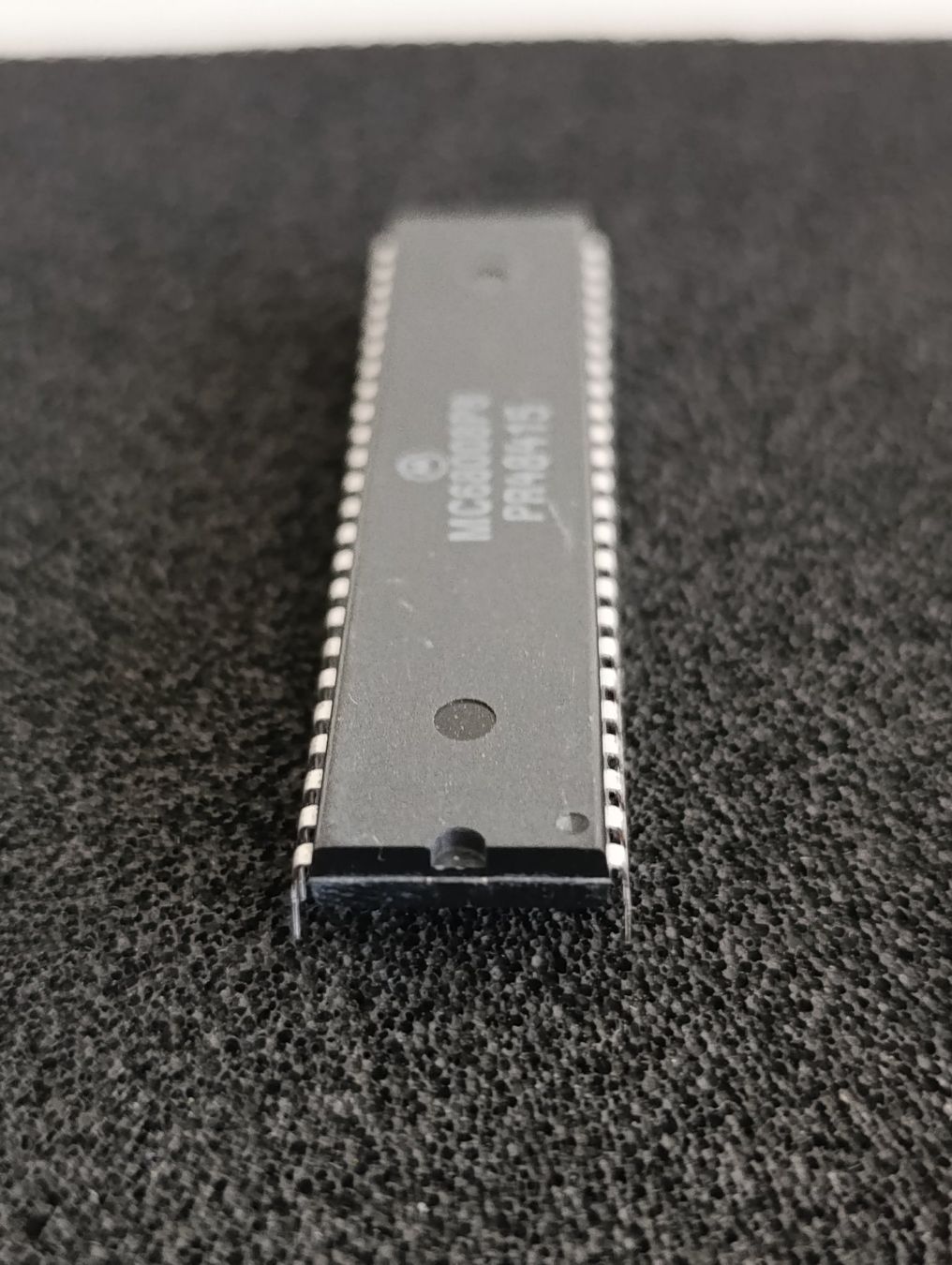 Elektronikbauteile: MC68008P8 Motorola CMOS MicroProzessor Integrated Circuits – Gebraucht aus Niederneunforn von Gusti123 4