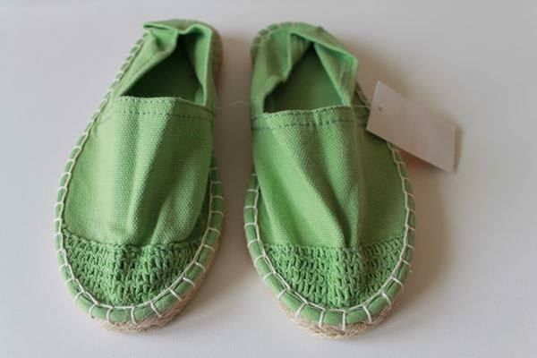 Scarpe per ragazzi: Chaussures ESPADRILLES vertes NEUF – Nuovo e nell'imballaggio originale da Agiez venduto da chouchanelle