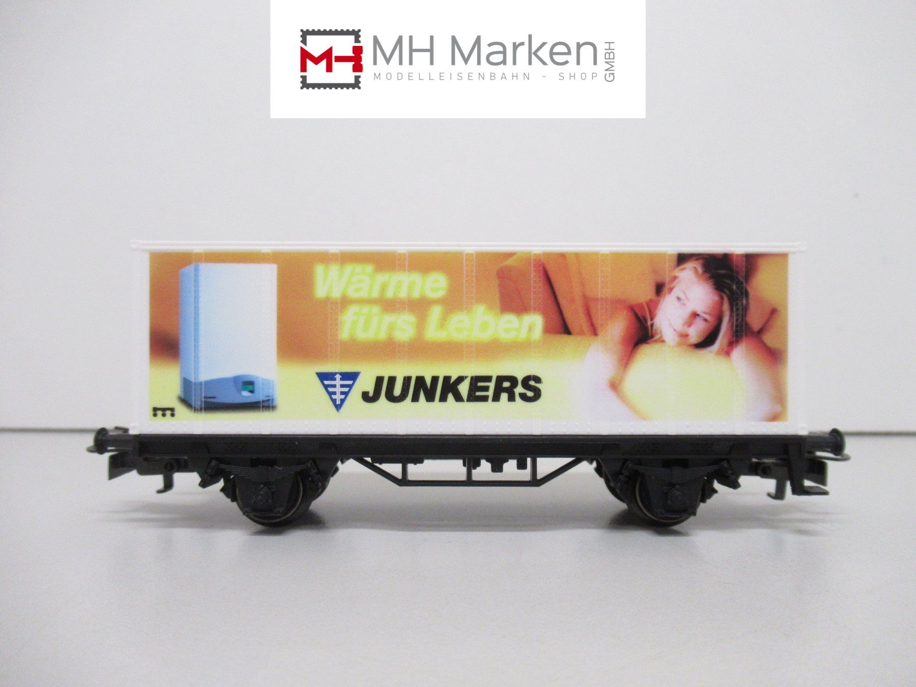 Märklin Modellini di ferrovie: Märklin Containerwerbewagen "Junkers" Wechselstrom AC WS H0 – Usato da Basel venduto da mhmarken
