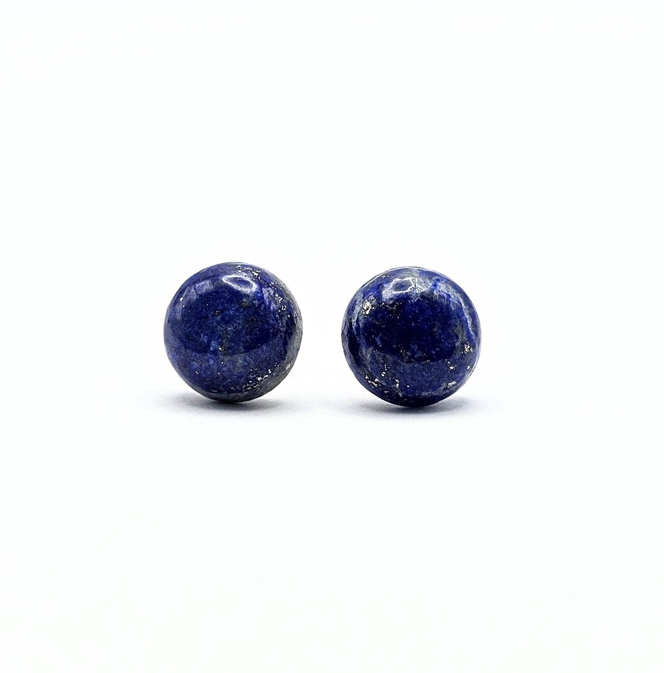 Orecchini pendenti & Orecchini a lobo: Lapislazuli Ohrstecker: 925er Silber, 9mm Durchmesser, Chile – Nuovo e nell'imballaggio originale da Basel venduto da PachaWool 1