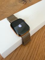 Apple Watch Series 10 · 42 mm · Titan Gold · Milanaise-Band