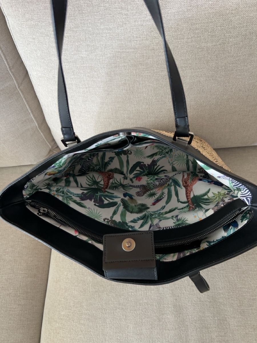 Taschen für Damen: MARCCAIN Tasche – Gebraucht aus Ennetbürgen von erena60 3