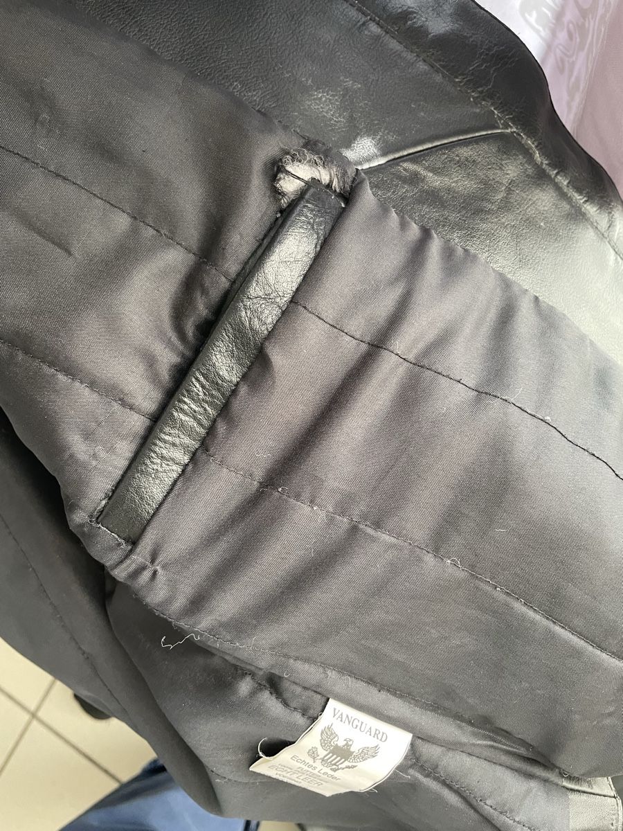 Lotti di vestiti: Ensemble cuir motard veste et pantalon – Usato da Le Grand-Saconnex venduto da sav_dfj7 5