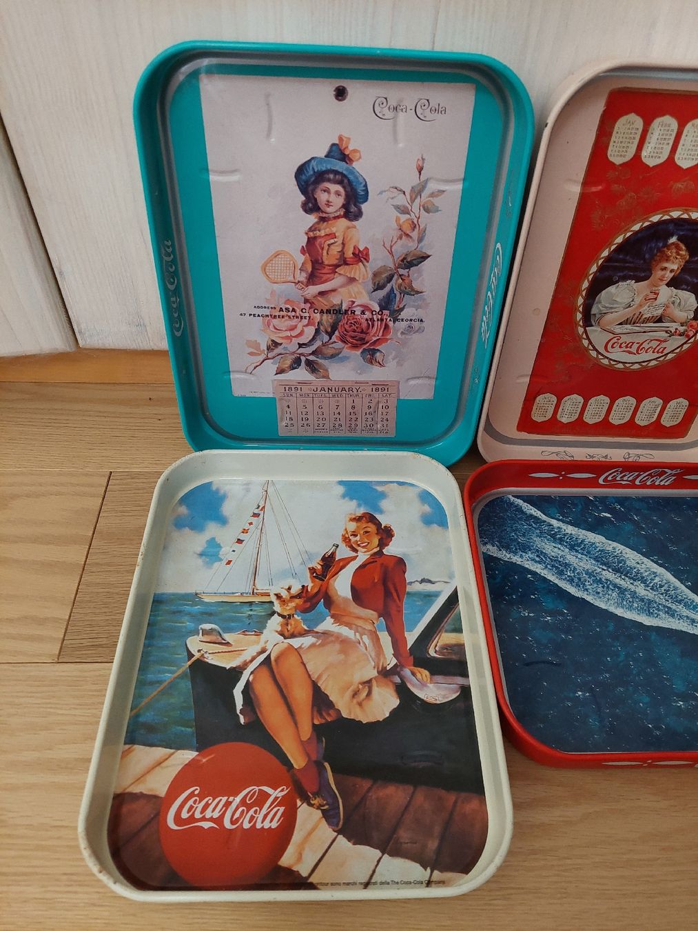 Piatti di portata: 4 vassoi vintage Coca-Cola anni '50/'60 – Usato da Davesco-Soragno venduto da Mr.No 1