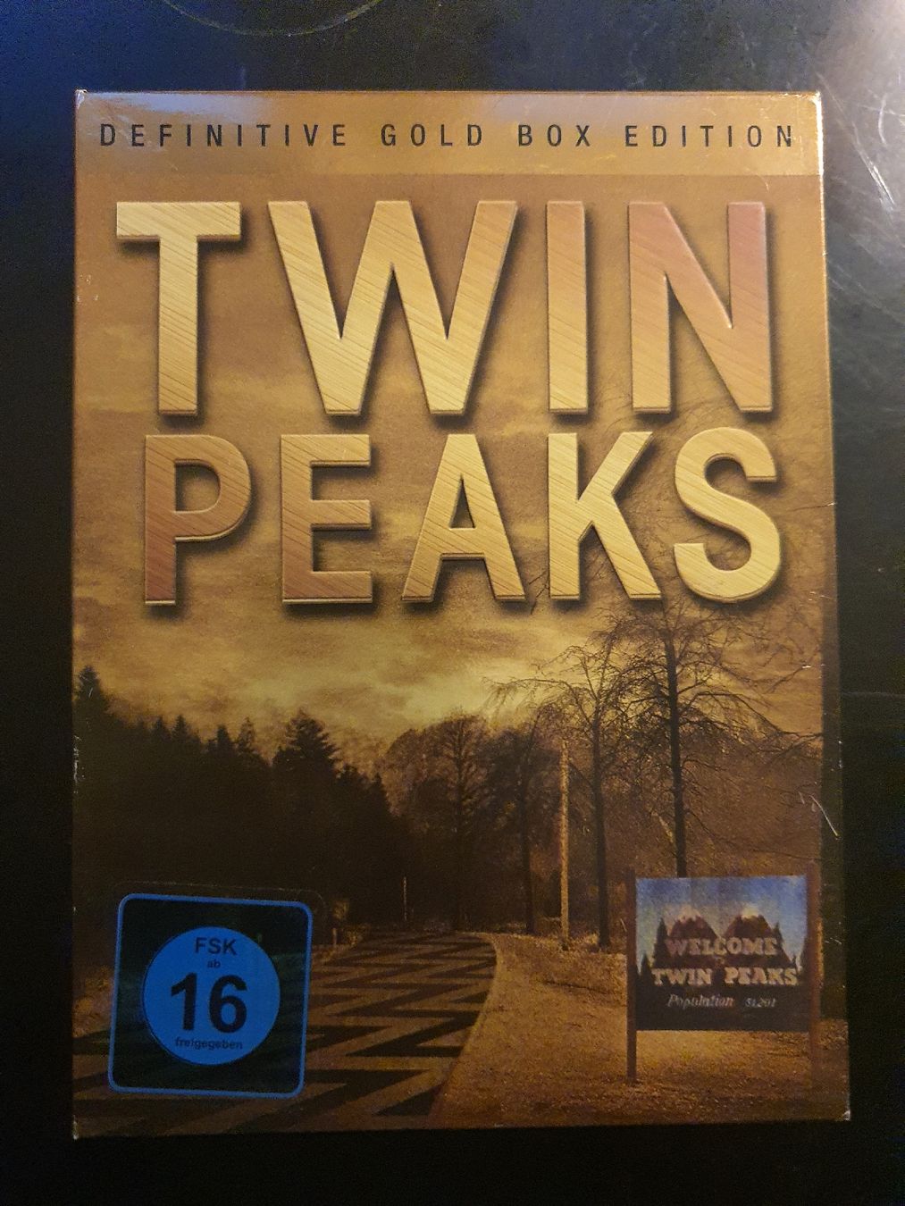Tutti i DVDs: Twin Peaks Definitive Gold Box Edition DVD – Usato da Zürich venduto da TimZurich1
