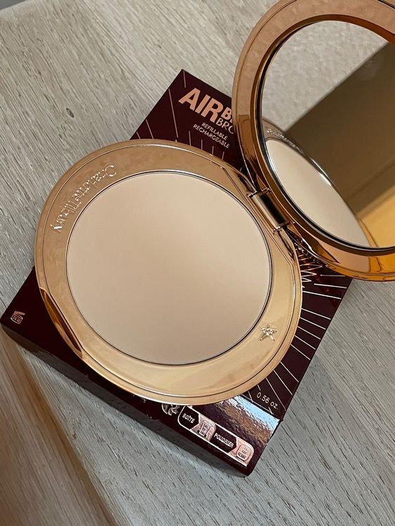 Charlotte Tilbury Maquillage: Charlotte Tilbury Airbrush Bronzer – Neuf avec emballage d'origine à Seedorf UR par Vita000 3