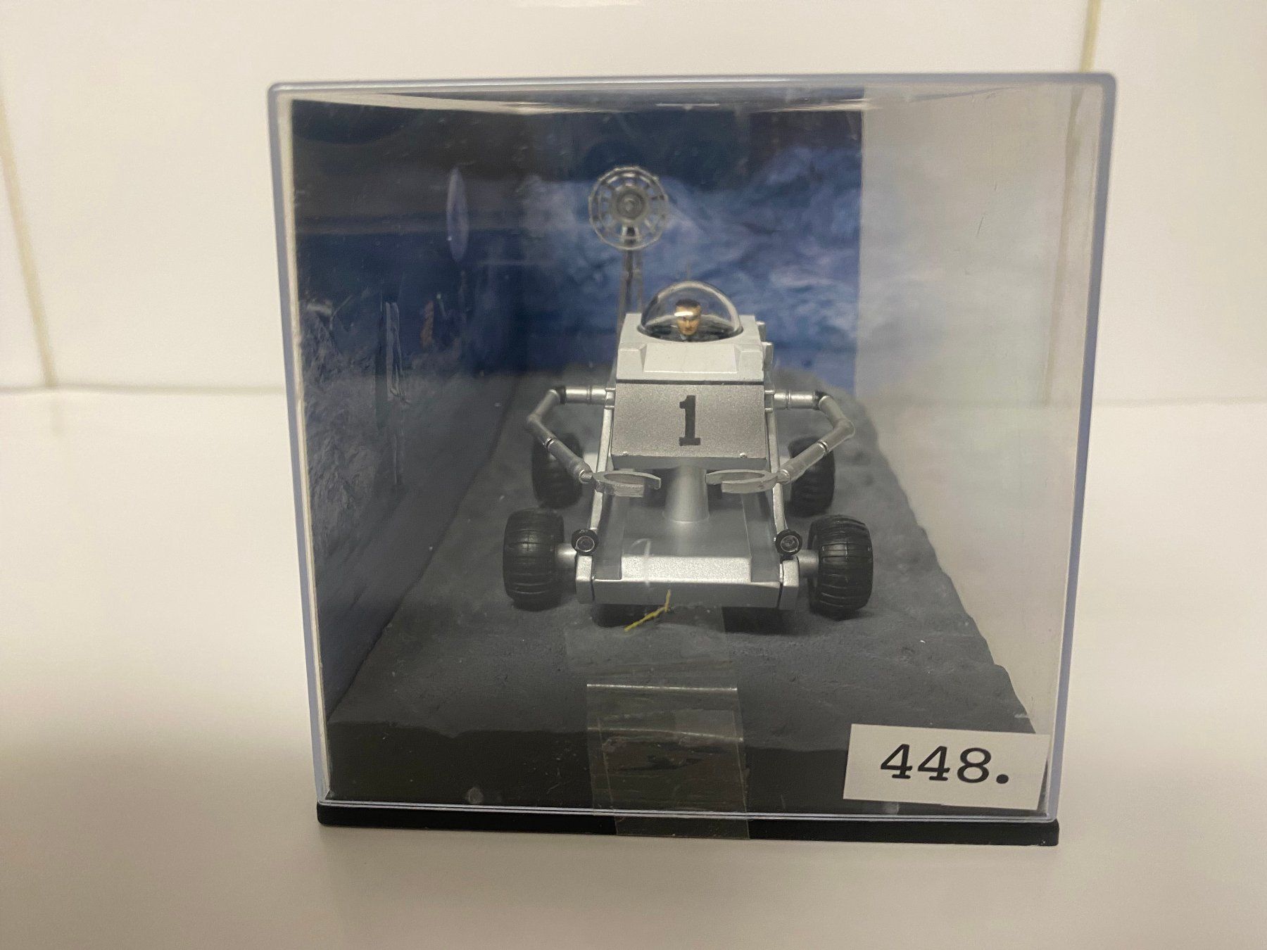 Modellini d'auto: James Bond Moon Buggy Diamonds are forever 1-43 448 – Nuovo (secondo la descrizione) da Kerzers venduto da tisyayasuBE 2