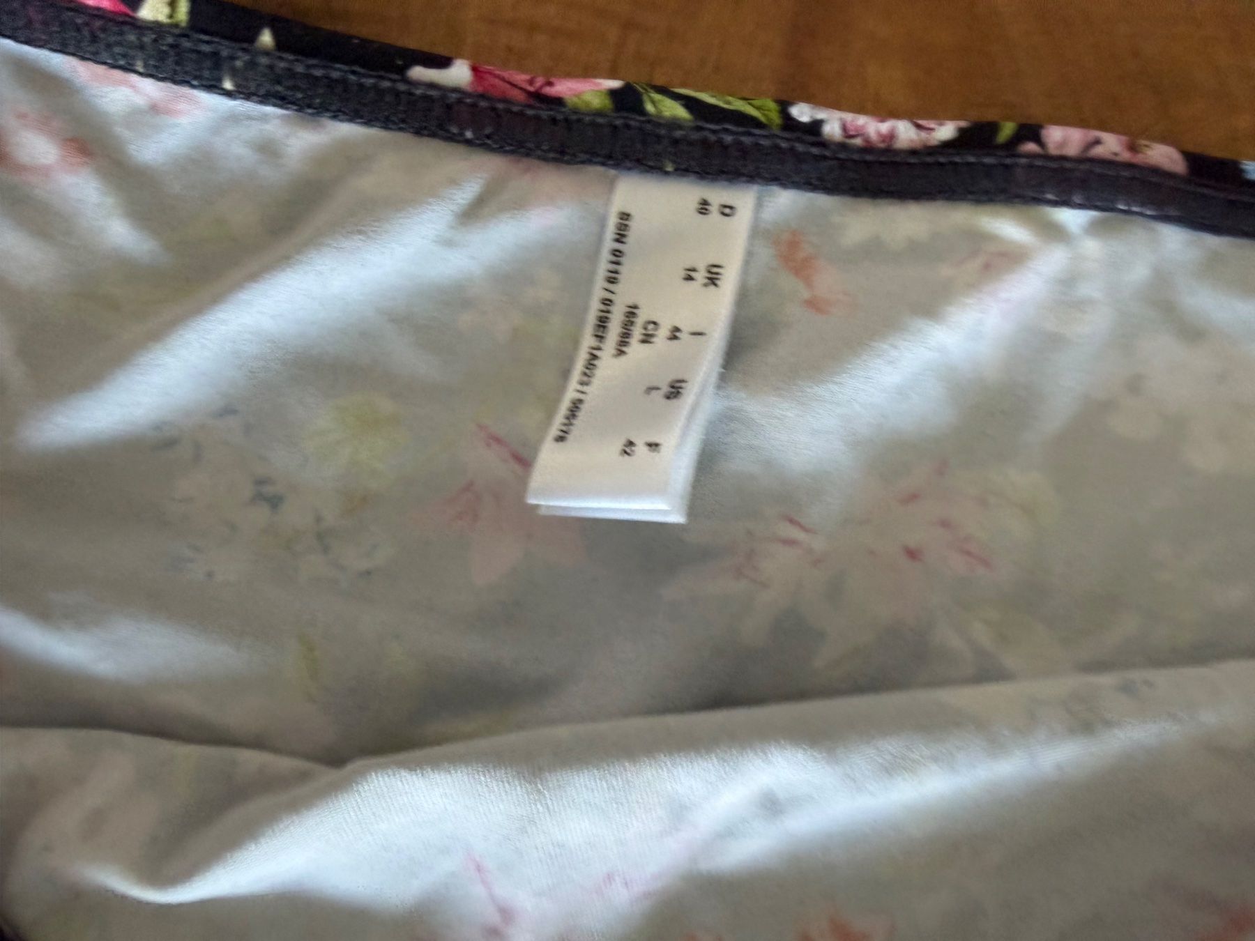 Esprit Costumi da bagno & Bikini: Bikini, Esprit, Oberteil Grösse 38B, Hose Grösse 40 – Usato da Haslen AI venduto da s176 4