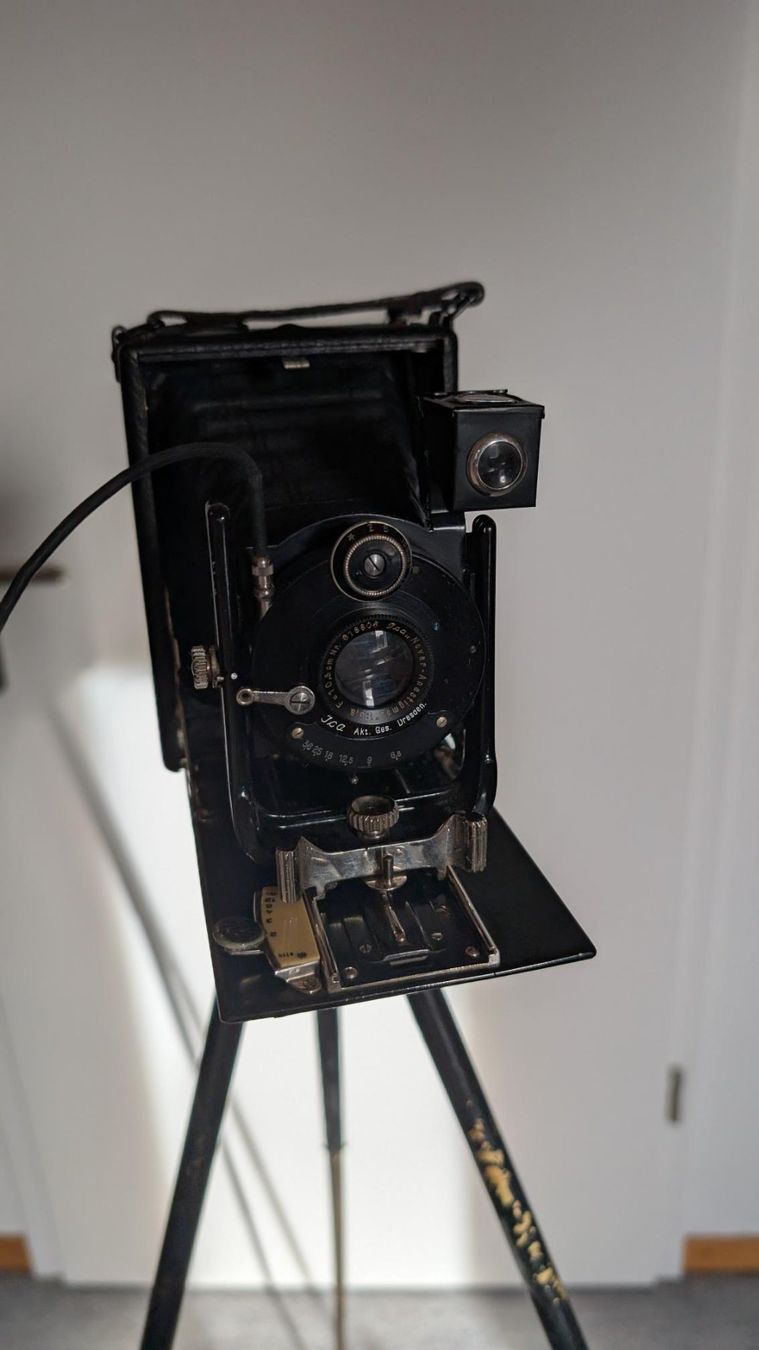Fotocamera: Fotoapparat JCA Volta 106 inkl. Stativ – Usato da Ittigen venduto da stoney63 3