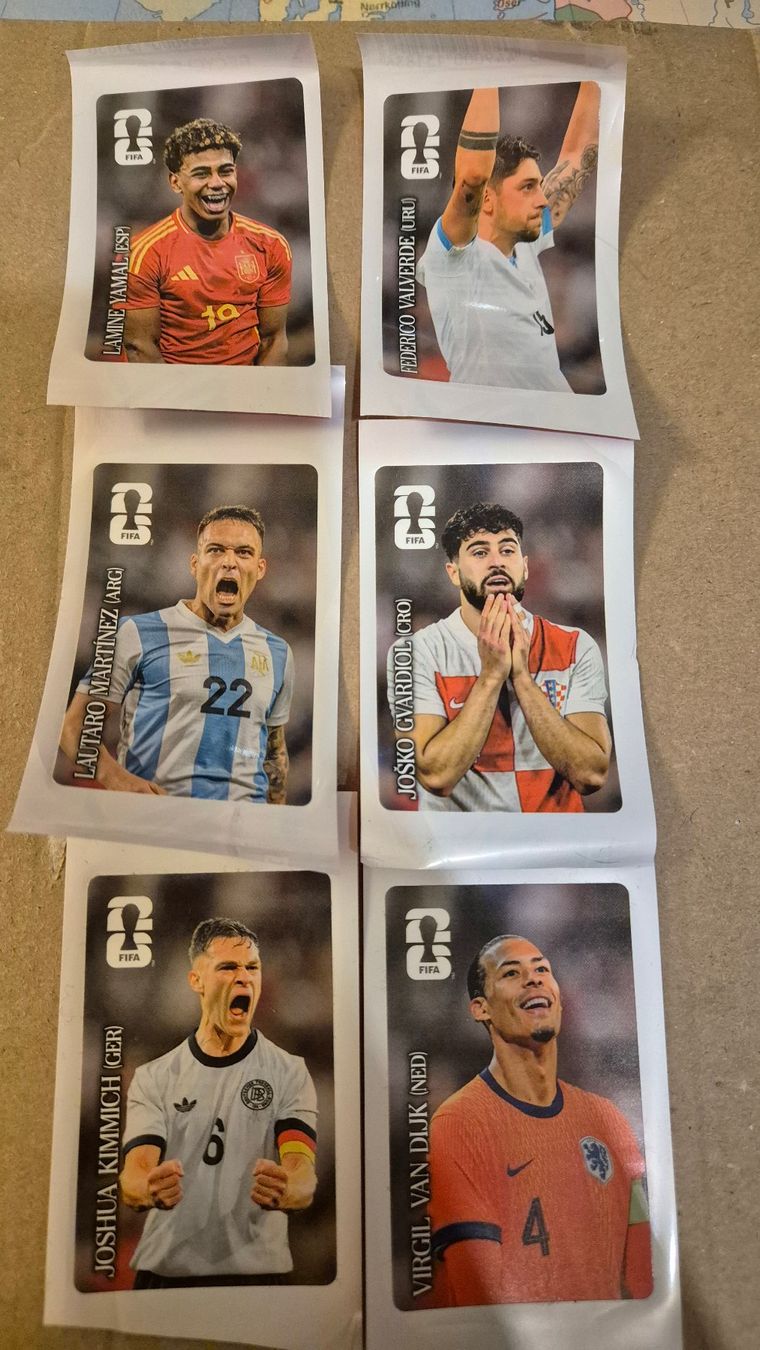 Panini Carte collezionabili: Panini 2026 Coca-Cola Sticker – Usato da Uznach venduto da DeNois
