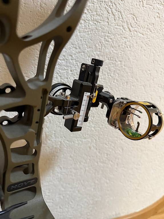 Tiro con l'arco: LH Compound Hoyt Alpha X 33 – Usato da Dietikon venduto da Winkeldieb 3