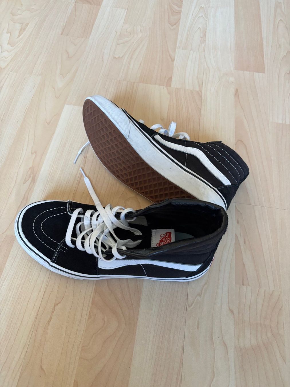 Vans Scarpe da uomo: Vans Schuhe SK8-Hi Grösse 41 – Usato da Chur venduto da FTW1994 1