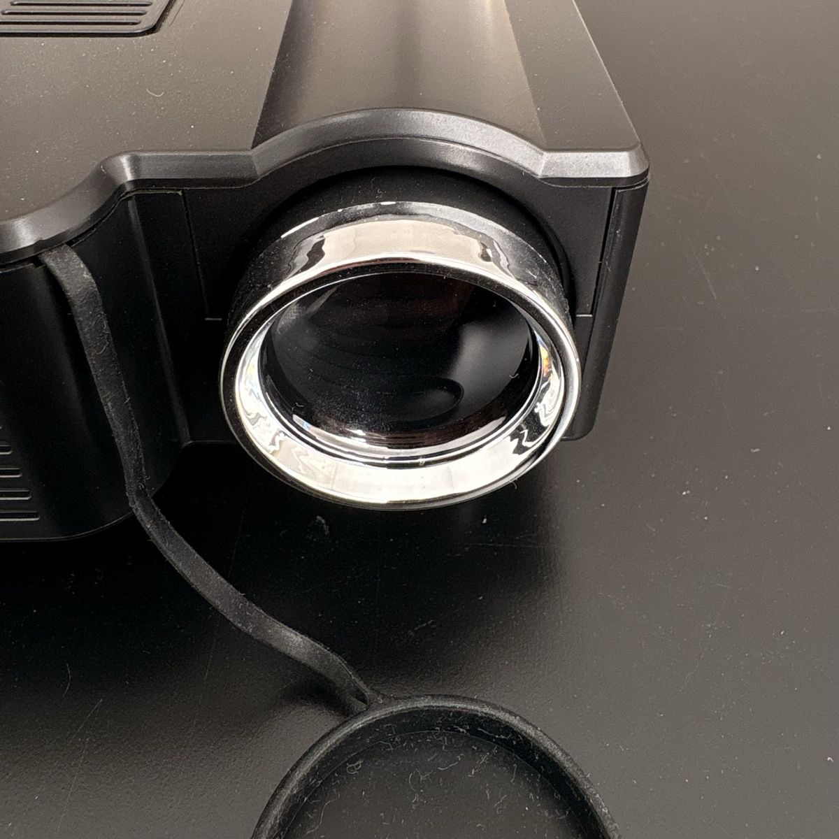 Vidéoprojecteurs: LED Projector / Mini Beamer (Entertainment Lcd Image System) – D'occasion à Winterthur par TechCheck 2