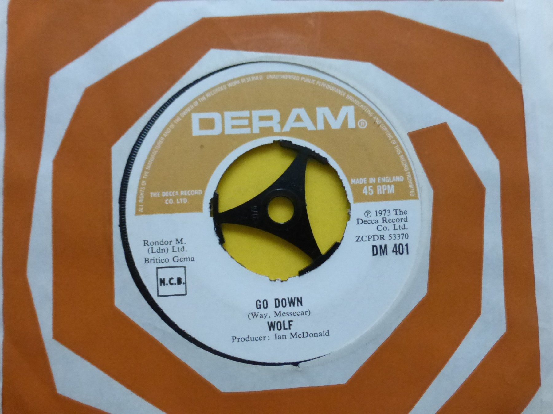 Dischi in vinile: Wolf – Two Sisters / Go Down – Usato da Zürich venduto da Swiss57 1