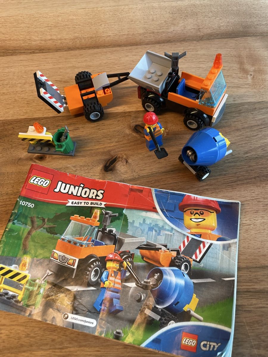 Lego Spielzeuge: Lego Juniors - Strassenbaulaster – Gebraucht aus Zürich von gruedcfm