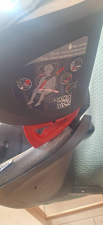 Chicco Seggiolini per auto: Siège auto pliable isofix Fold & Go i-Size de Chicco – Usato da La Chaux-de-Fonds venduto da kellina 4