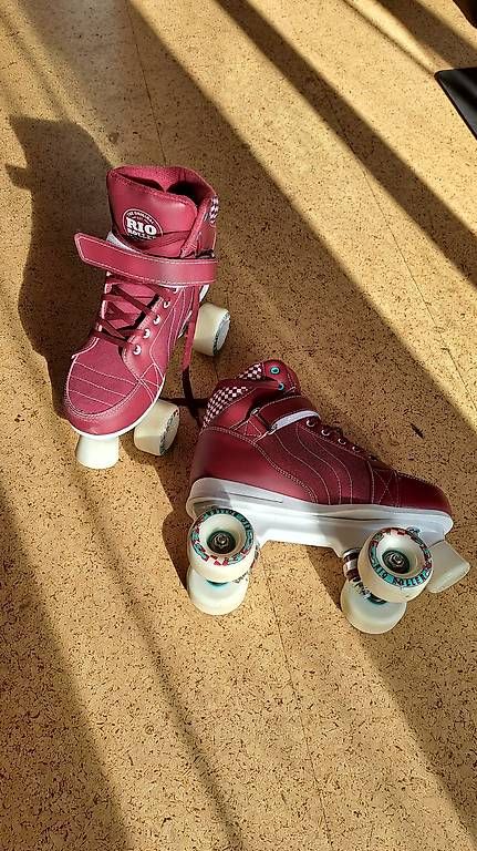 Pattini in linea & Pattini a rotelle: Rio Roller Rollschuhe 39.5 – Usato da Wolfwil venduto da Mim015