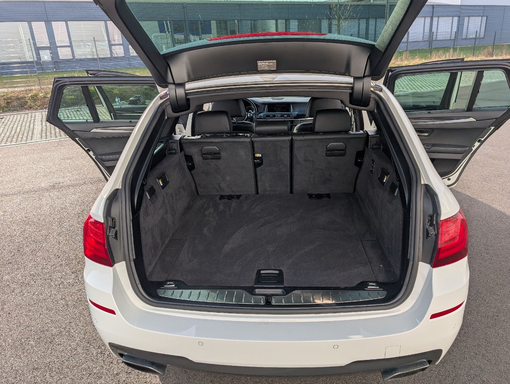 BMW Automobili: BMW 535i xDrive Kombi – Usato da Basel venduto da Fregatt 6