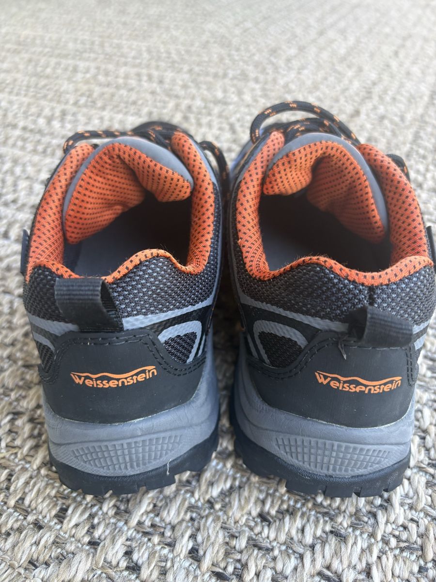 Scarpe da uomo: Wanderschuhe Gr. 36 neuwertig  – Usato da Rothrist venduto da Shaun8 1