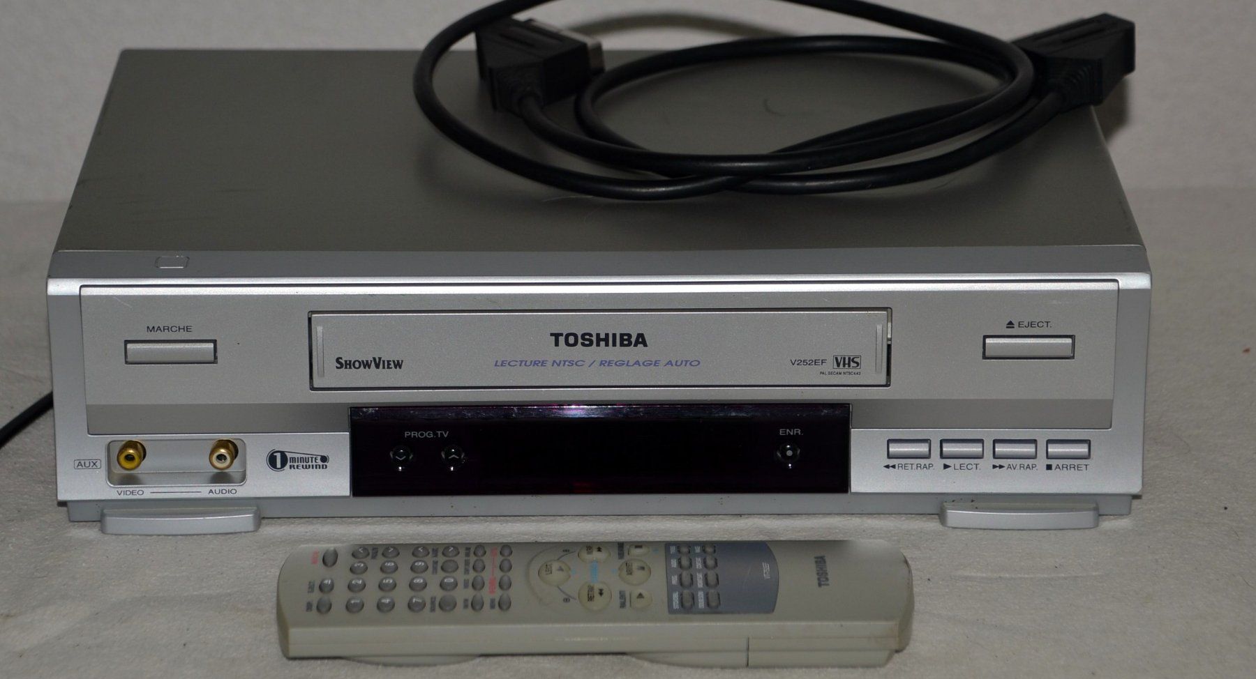 Toshiba Registratori: Videorecorder magnétoscope VHS Toshiba V-252EF – Usato da Collonges venduto da arashee