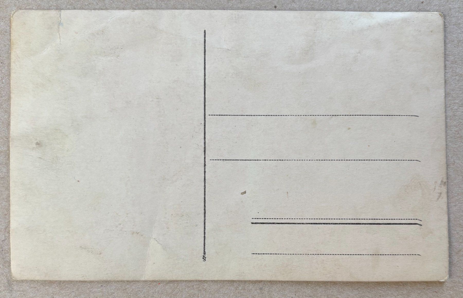 Cartoline postali: ANTIKES MOTORRAD MIT SEITENWAGEN – Usato da Ostermundigen venduto da Heavenmaus75 1