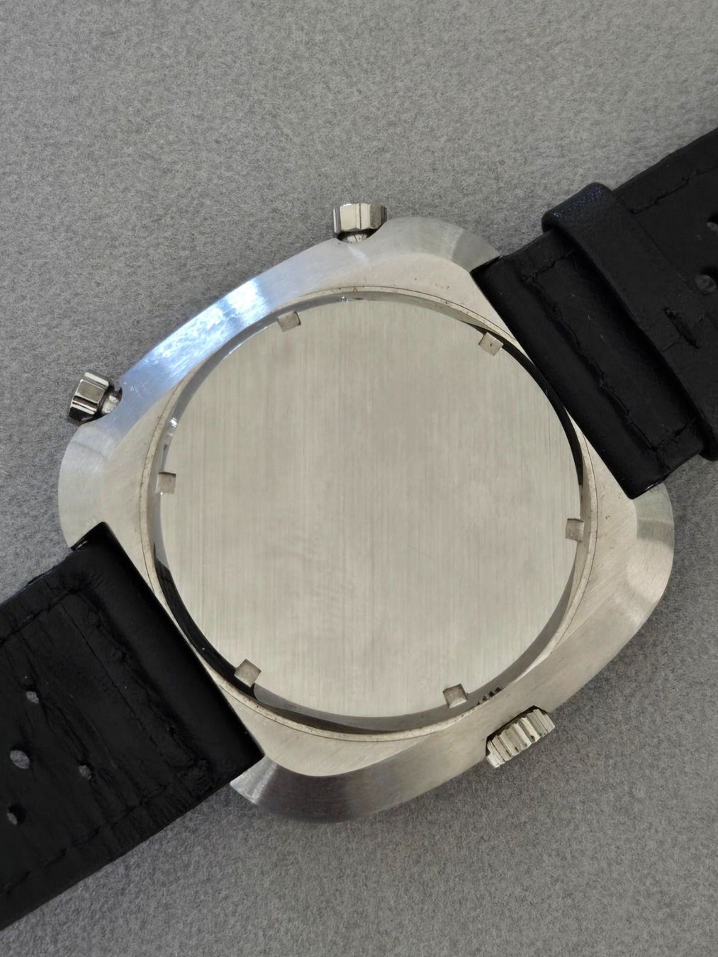 Tag Heuer Uhren: Heuer Silverstone, vintage, Cal. 12 – Gebraucht aus Chabrey von Horology 2