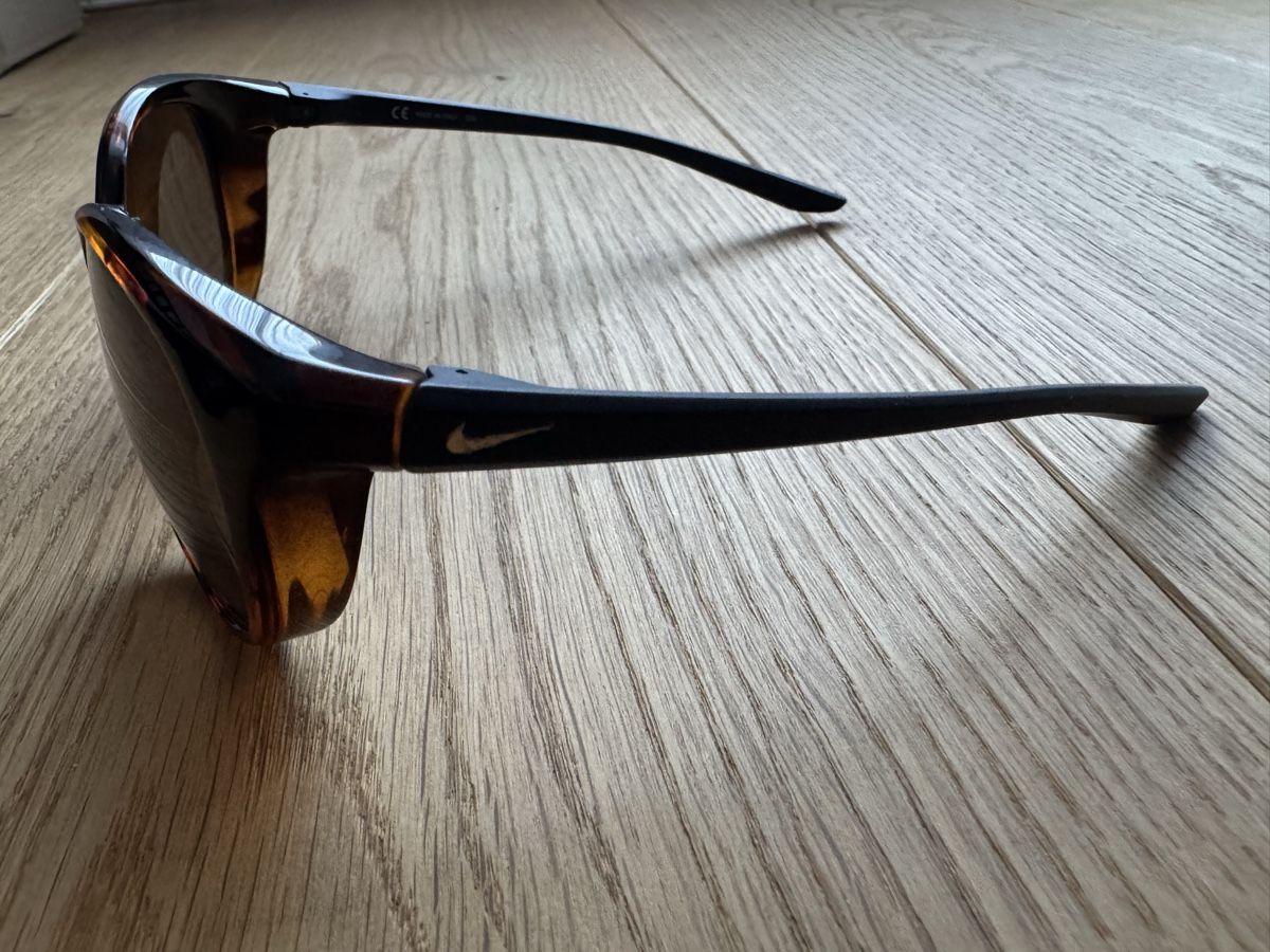 Nike Brillen & Gläser: Nike Sonnebrille – Gebraucht aus Wetzikon ZH von Swiss281 1