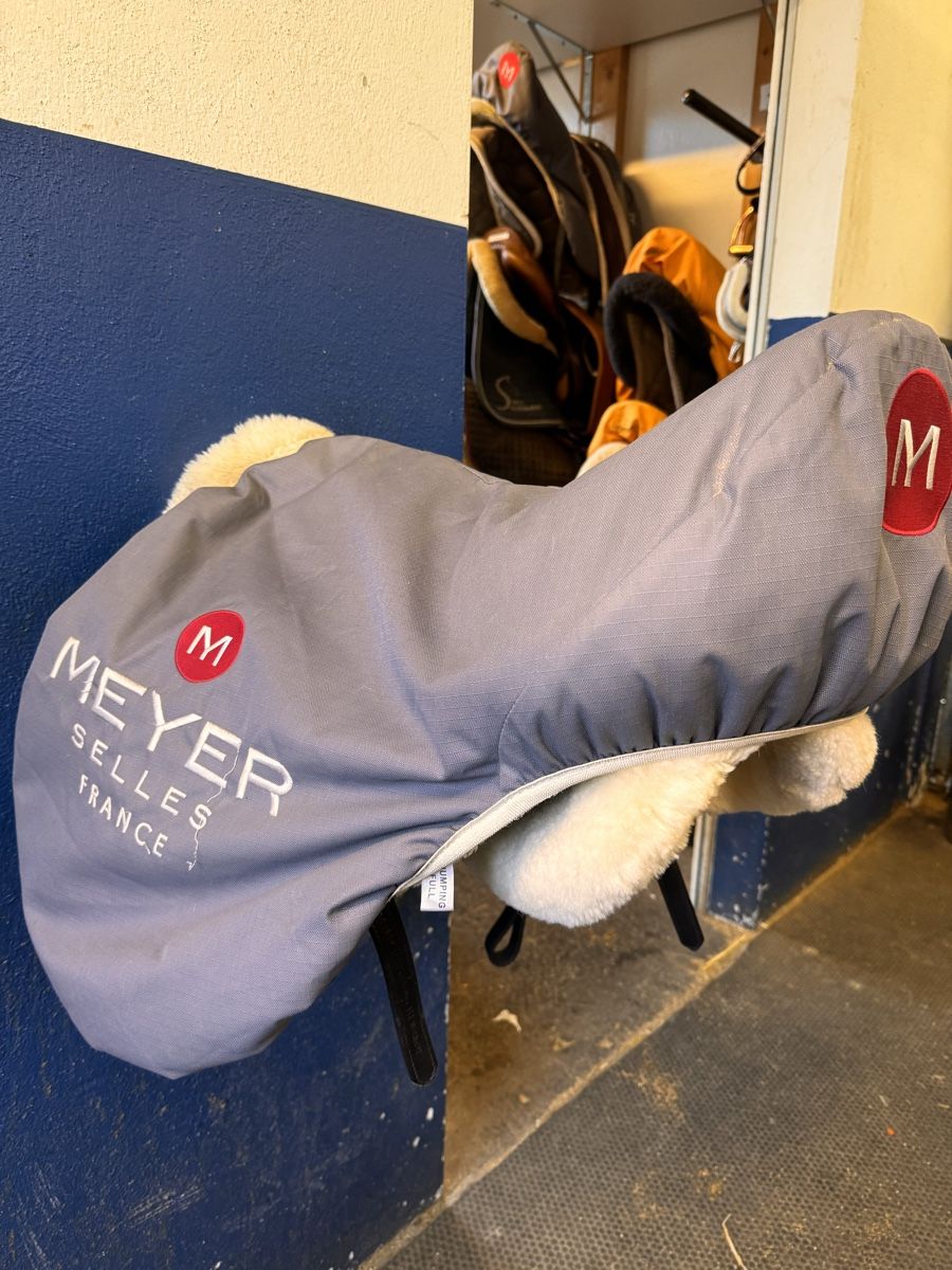 Selle & Accessori: Meyer Sattel 18.5 – Usato da Regensdorf venduto da mery26 1