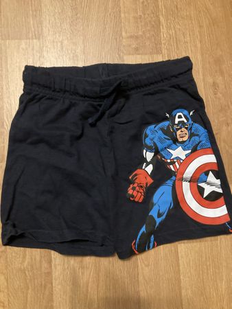 Kinder Avengers Shorts Gr.110