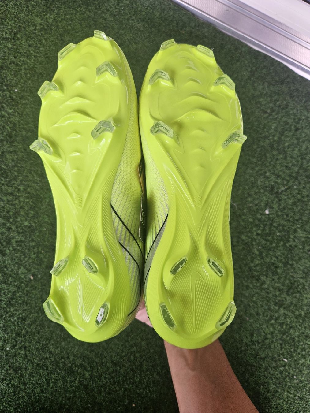 Nike Scarpe da uomo: Nike Mercurial ACC Superfly FG Gr.44 – Nuovo (secondo la descrizione) da Emmenbrücke venduto da TopGato 1