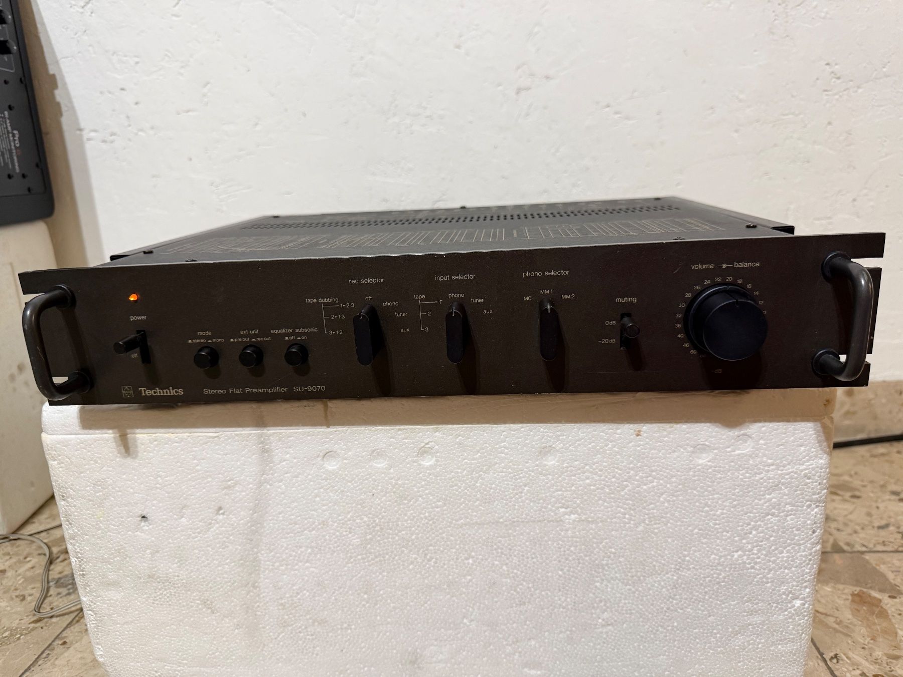 Technics Verstärker: Technics SU-9070 und SE-9060 – Gebraucht aus Plan-Les-Ouates von Shocc 2
