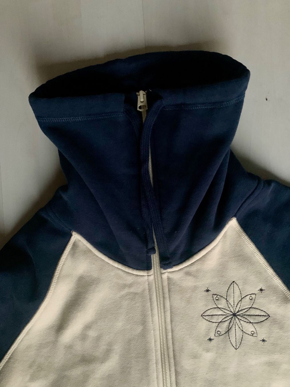 Burton Giacche: Sweater / Sweat-Jacke Burton Gr. S – Usato da Kirchdorf BE venduto da inserata 1