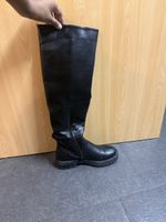 Damen Overknee Stiefel schwarz flach guter Zustand