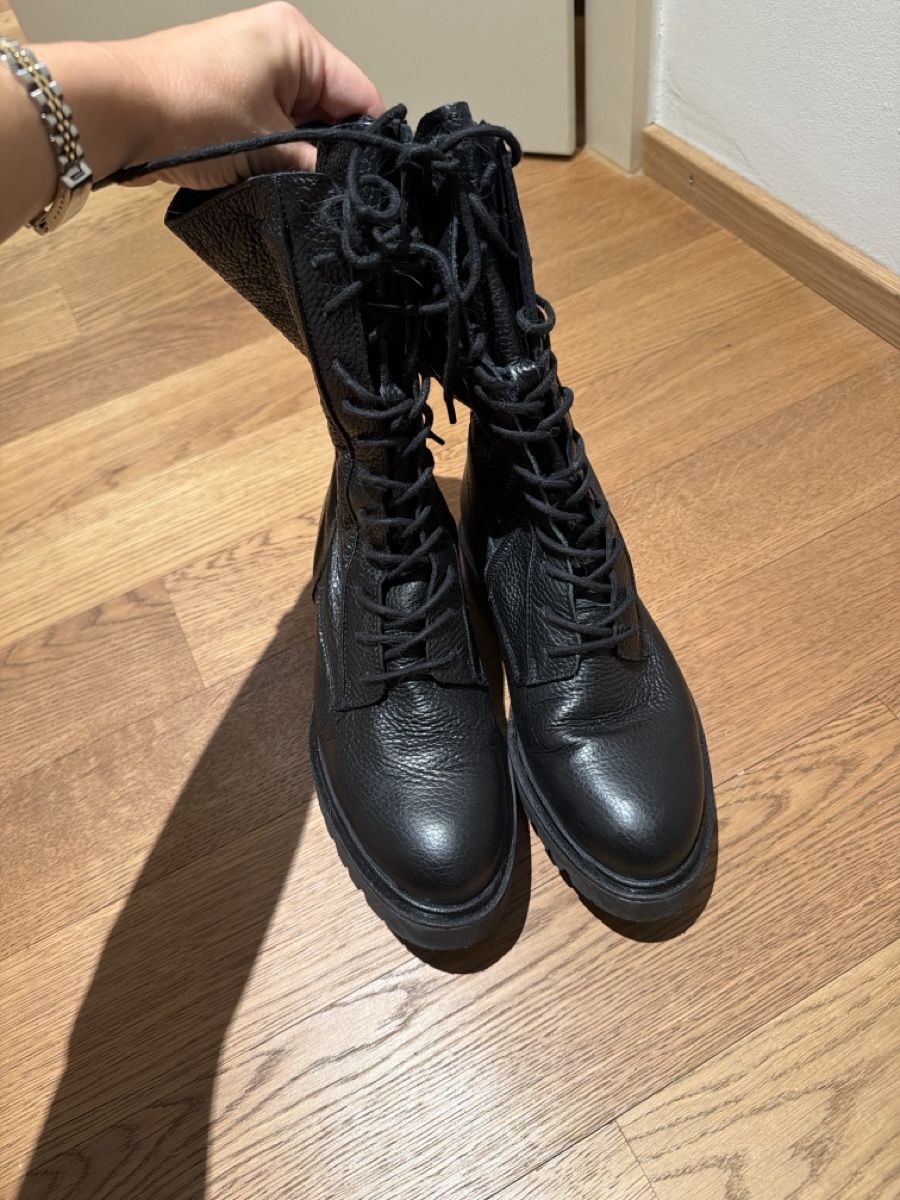 Damenschuhe: Designer leather boots – Neu (gemäss Beschreibung) aus Hausen AG von nik_9sg2 1