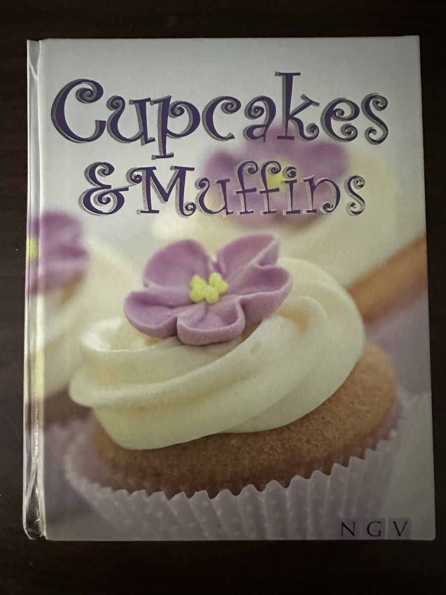 Libri: Kochbuch Cupcakes und Muffins – Usato da Toffen venduto da Yulieboo