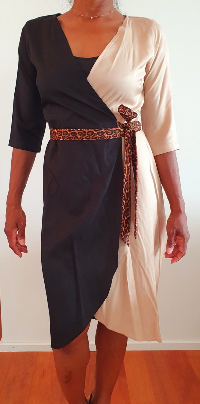 Robes: Kleid 2farbig leicht in Grösse M ODEL – D'occasion à Stansstad par InStyle8