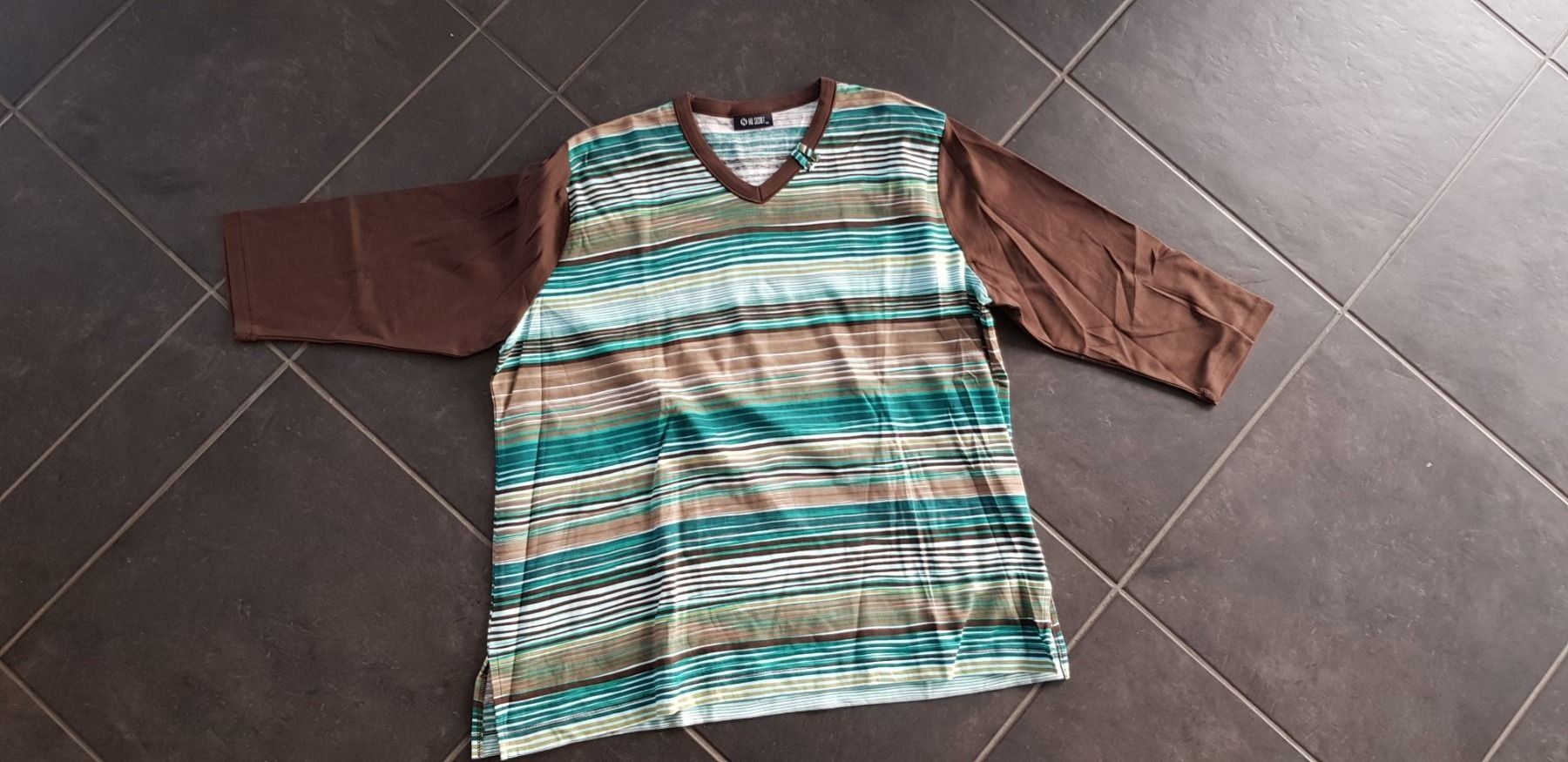 Lotti di vestiti: 3 sehr chice Shirts 48-52 – Usato da WALTERSWIL SO venduto da thb_ybm8 1