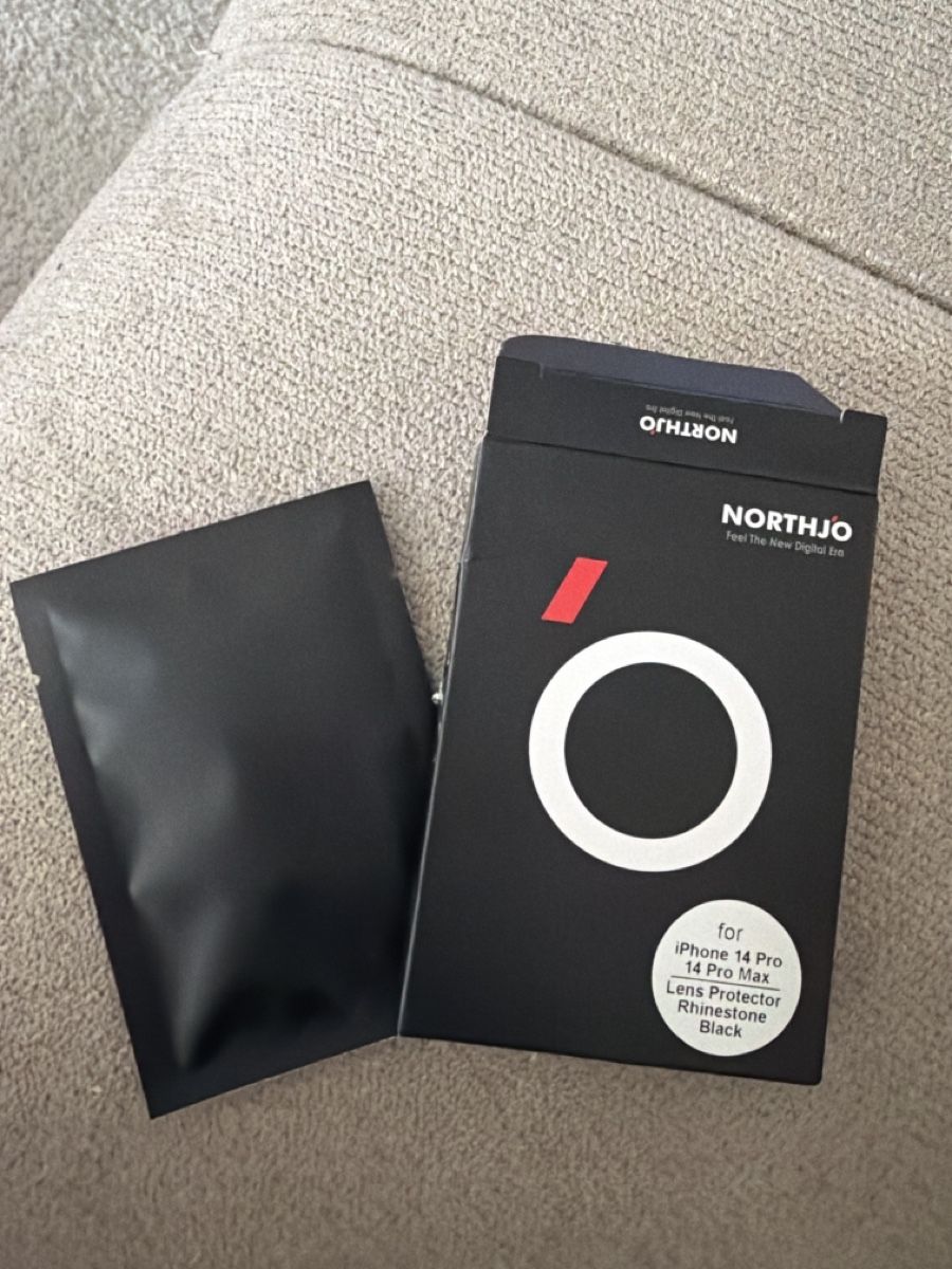 Lackretusche & Schutzfolien: Iphone 14pro / Pro Max Kameraschutz Glitzer – Neu und originalverpackt aus Ermatingen von Alina.W 1