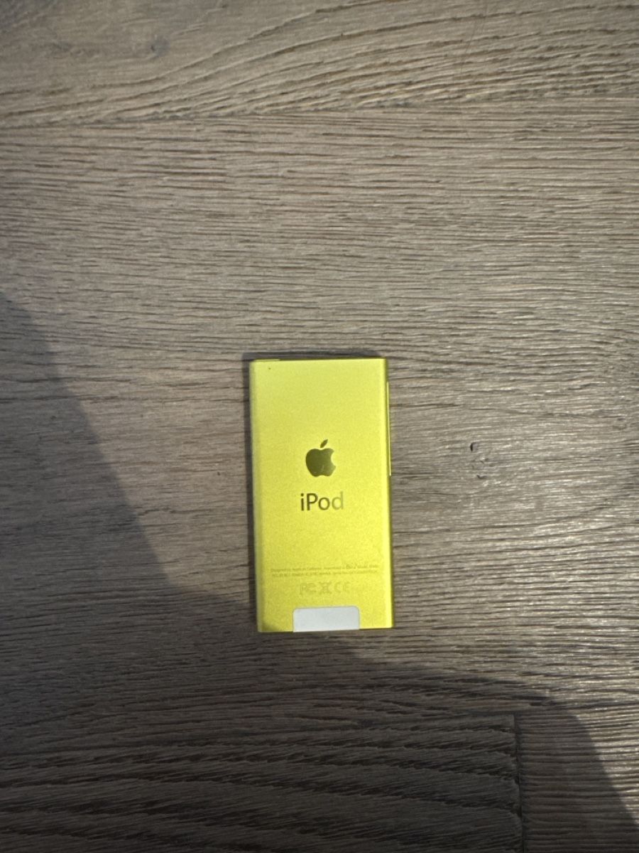 Apple Lettore multimediale portatile: iPod 7.Generation  – Usato da Effretikon venduto da Cutre 2