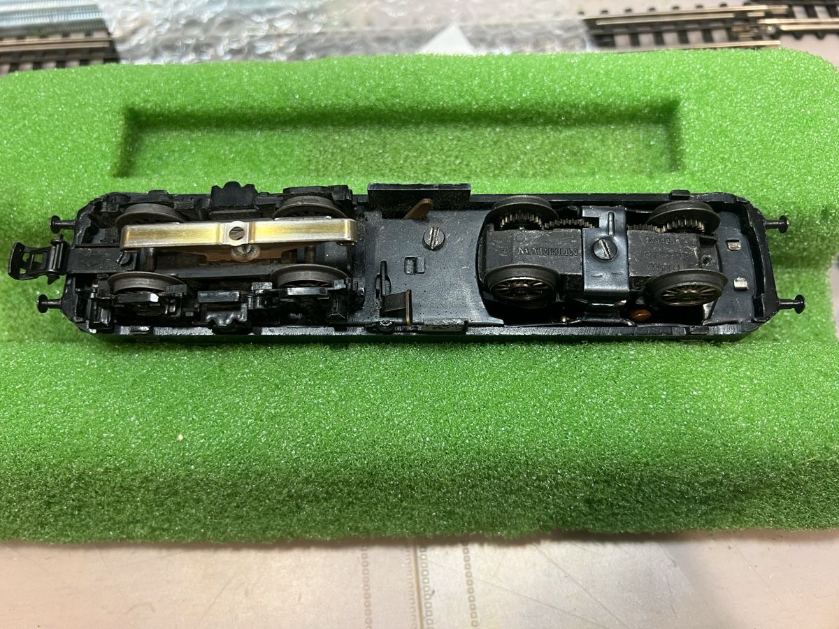 Märklin Modelleisenbahnen: Märklin DB Lok – Gebraucht aus Dübendorf von Troggy 5