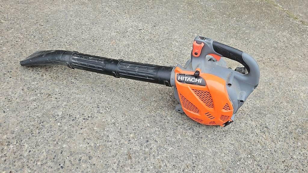 Soffiatori & Aspiratori per foglie: Laubbläser Hitachi – Usato da Neudorf venduto da Vogelhof