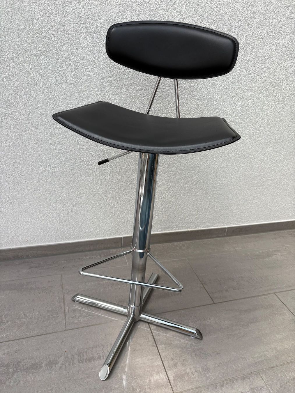 Tabourets: Barhocker – D'occasion à Wettswil par IfeAA6 1