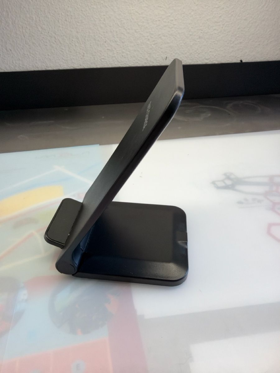 Chargements: Chargeur universel  – Neuf (Voir description) à Morges par pas_q2n2 1