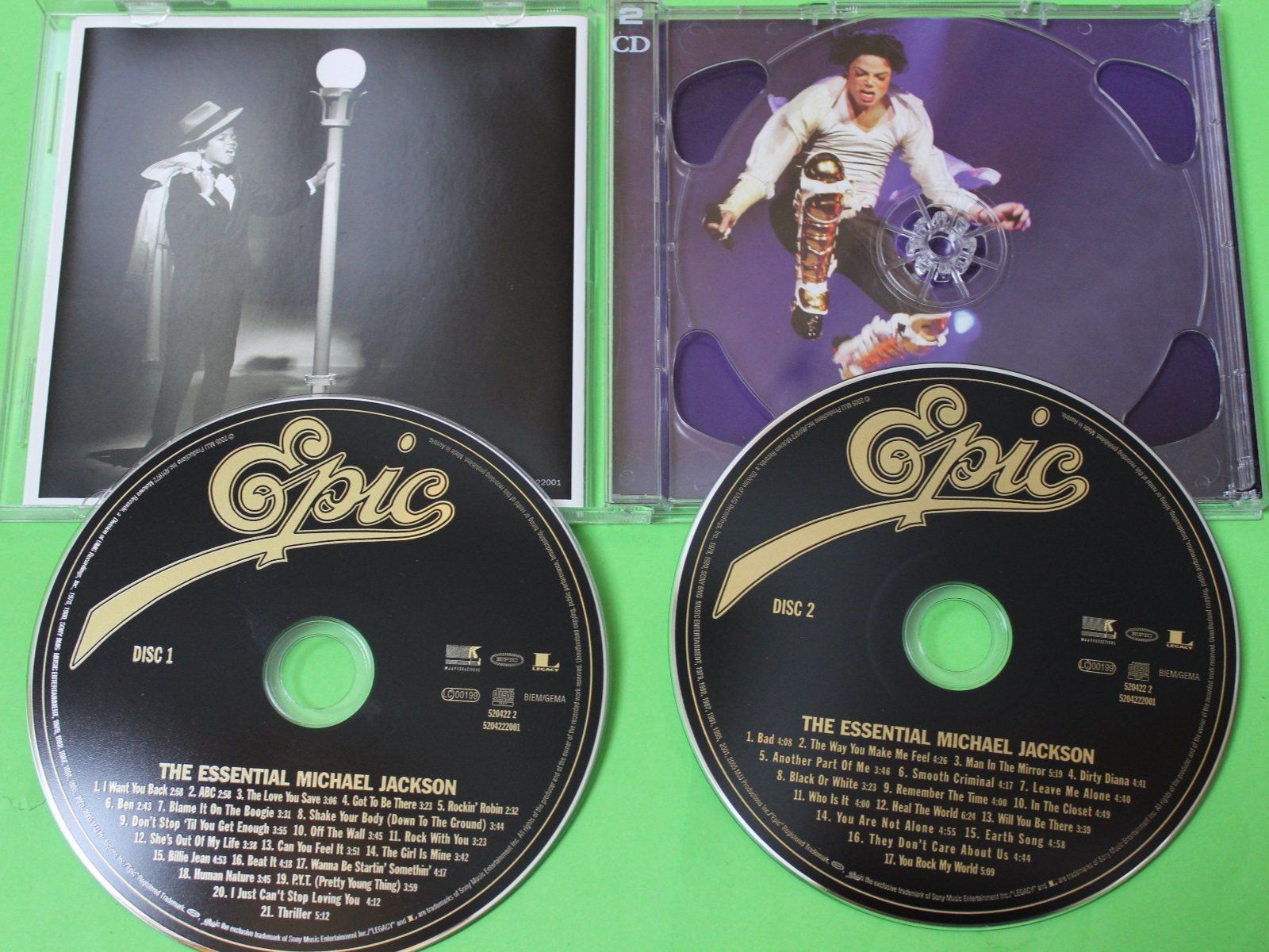 CD: The Essential Michael Jackson 2CD Guter Zustand – Usato da Tübach venduto da JamesStone 3