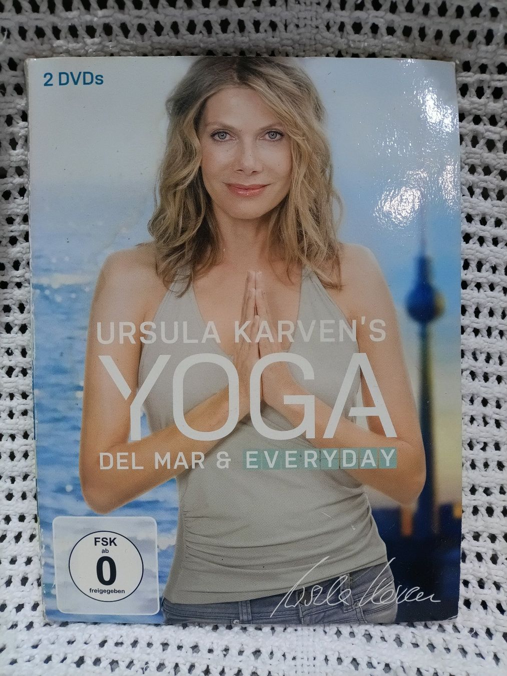 Tutti i DVDs: Ursula Karven DVD Set - Yoga Del Mar & Everyday – Usato da Intragna venduto da Imzadi01