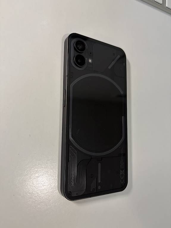 Nothing Handys / Smartphones: Nothing Phone 1 Black 256GB 12GB RAM – Gebraucht aus Chiasso von mat_wzf9