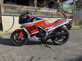 Honda VF500F2