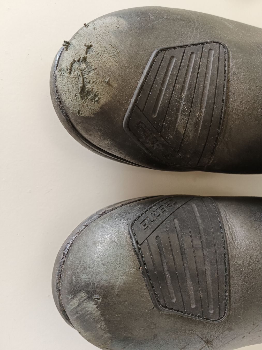 Scarpe da donna: Tourenstiefel, Grösse 40, Schwarz, mit Blessur – Usato da Urtenen-Schönbühl venduto da Ziska29 6